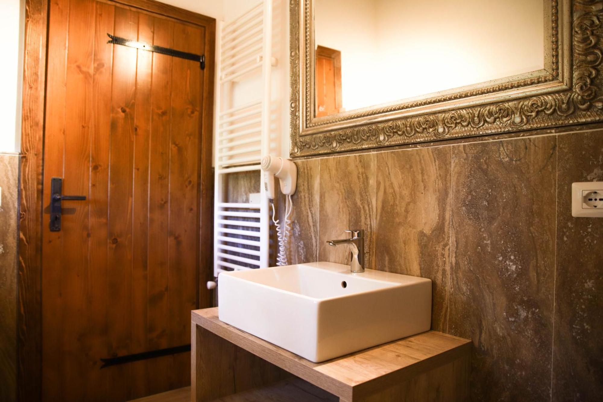 Country House Poggio Aione Guest House Catabbio Bagian luar foto