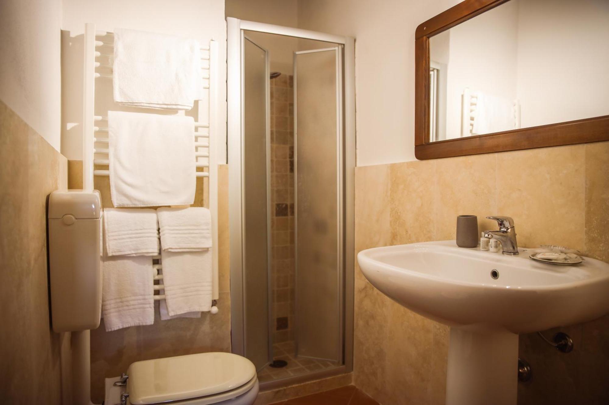Country House Poggio Aione Guest House Catabbio Bagian luar foto